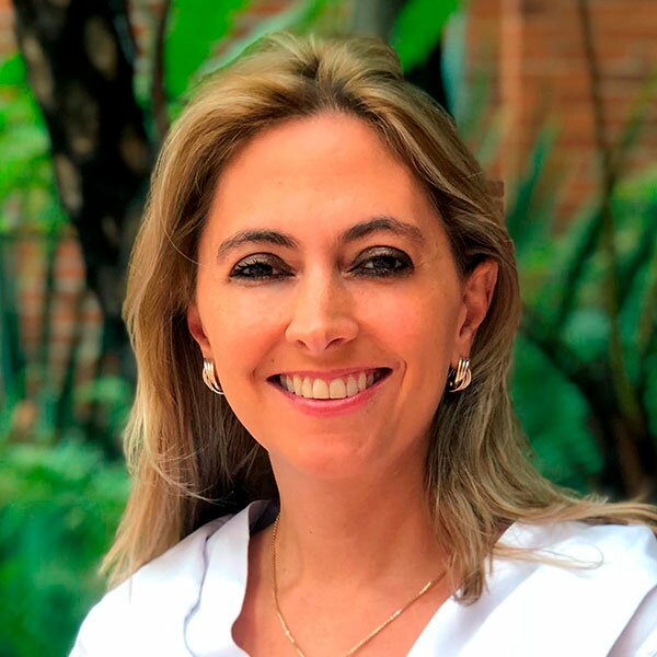 Carolina Suárez- XIV Encuentro Iberoamericano de la Sociedad Civil